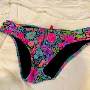 Victoria Secret Bikini bottom size medium